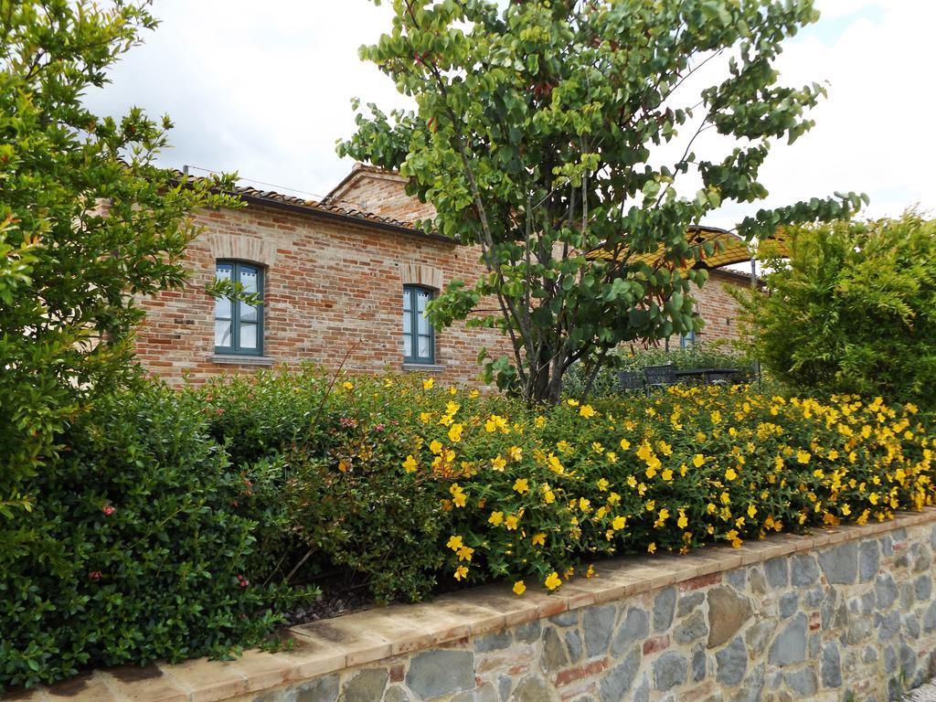 Casa Vacanze La Fiorita Cortona Buitenkant foto