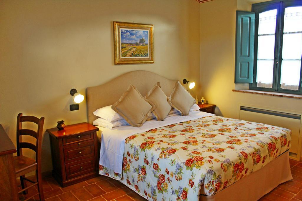 Casa Vacanze La Fiorita Cortona Buitenkant foto